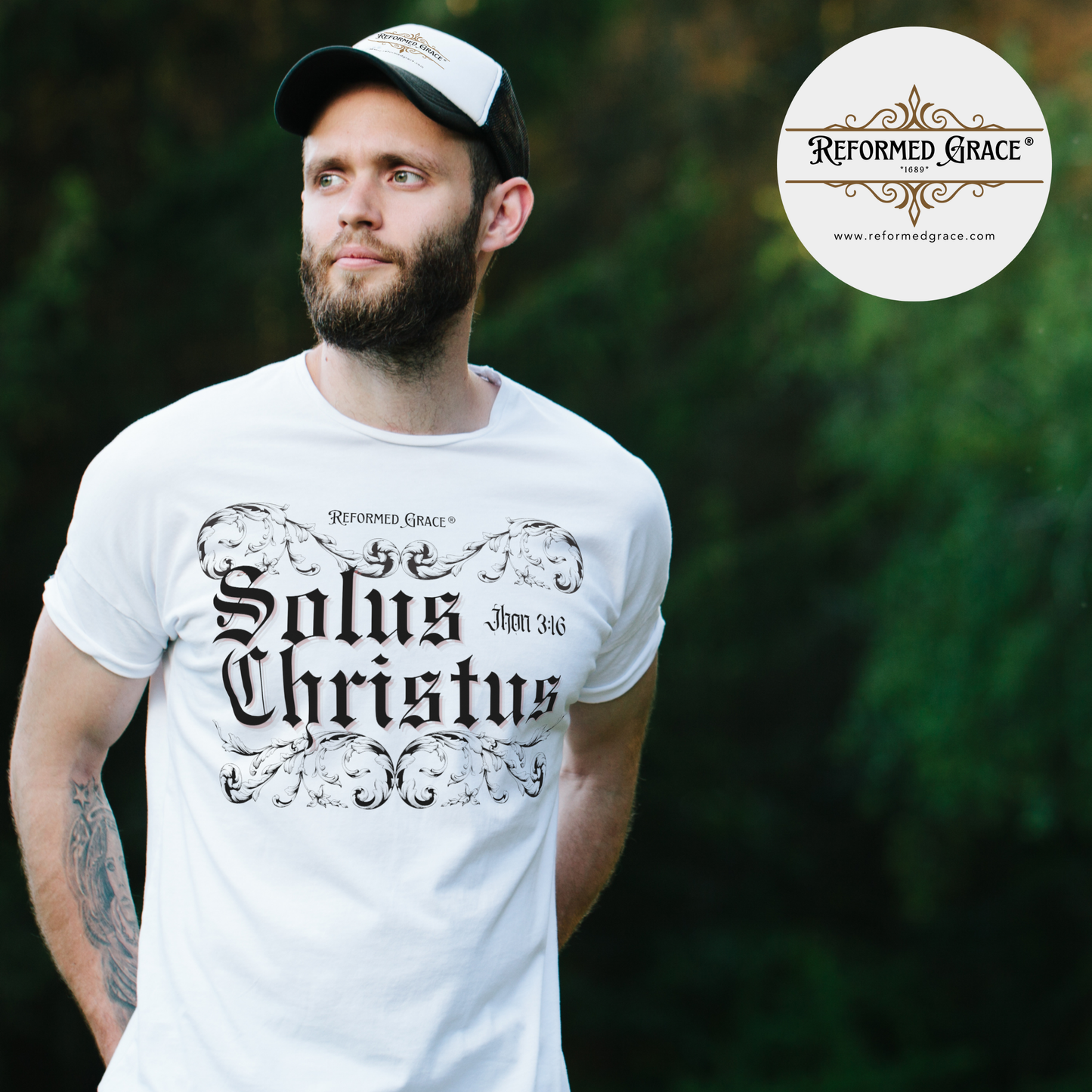 Solus Christus – Reformed Grace 5 Solas Collection Unisex T-Shirt