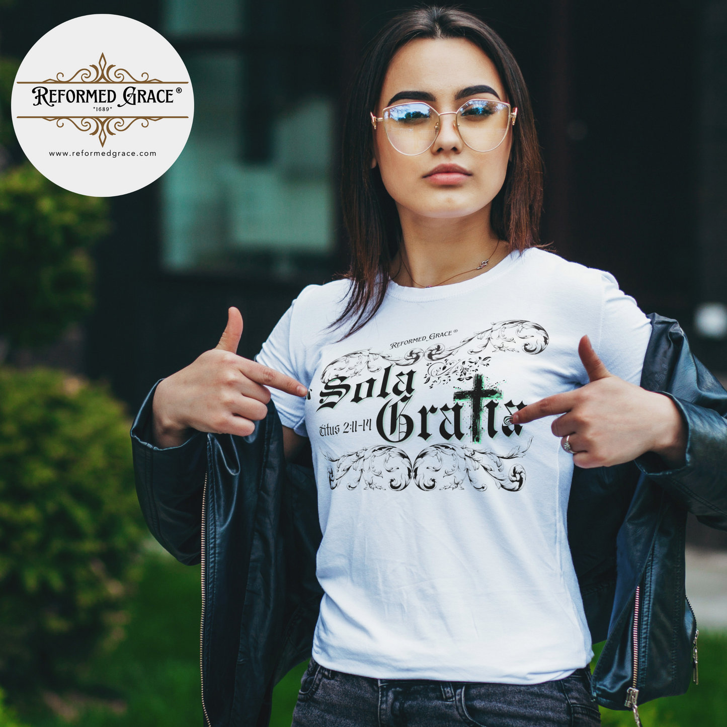 Sola Gratia – Reformed Grace 5 Solas Collection Unisex T-Shirt